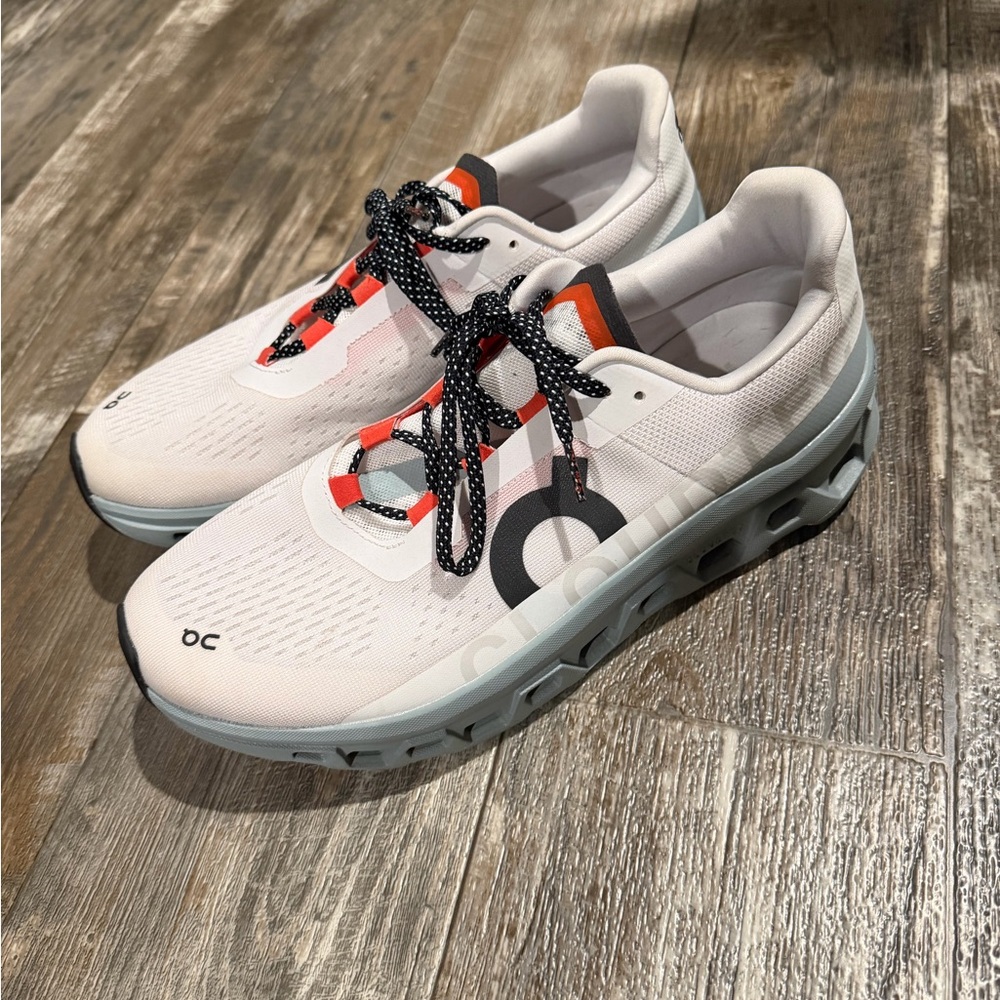 On Running Men's Athletic Shoes - White and Black